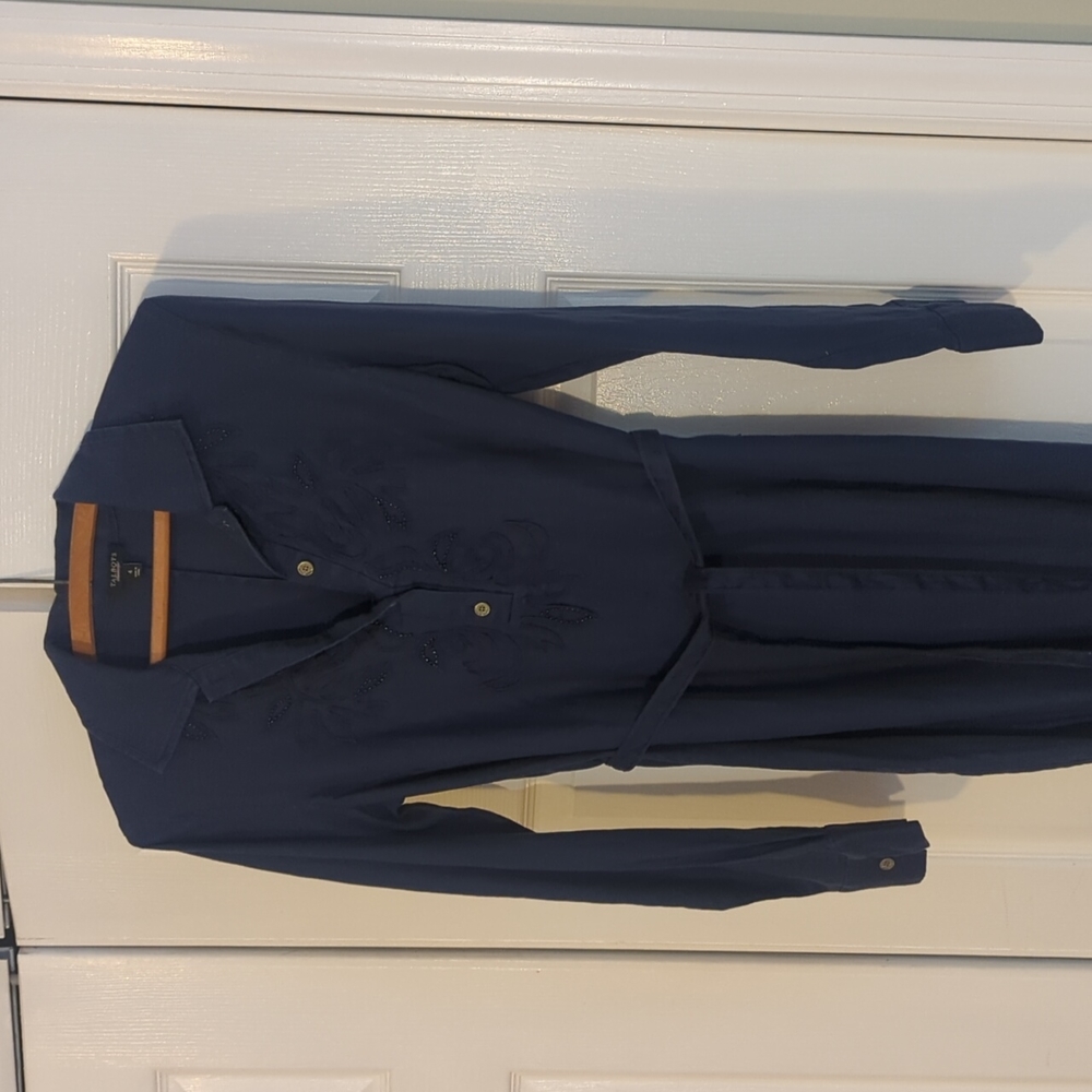 NWOT Linen embellished shirtdress